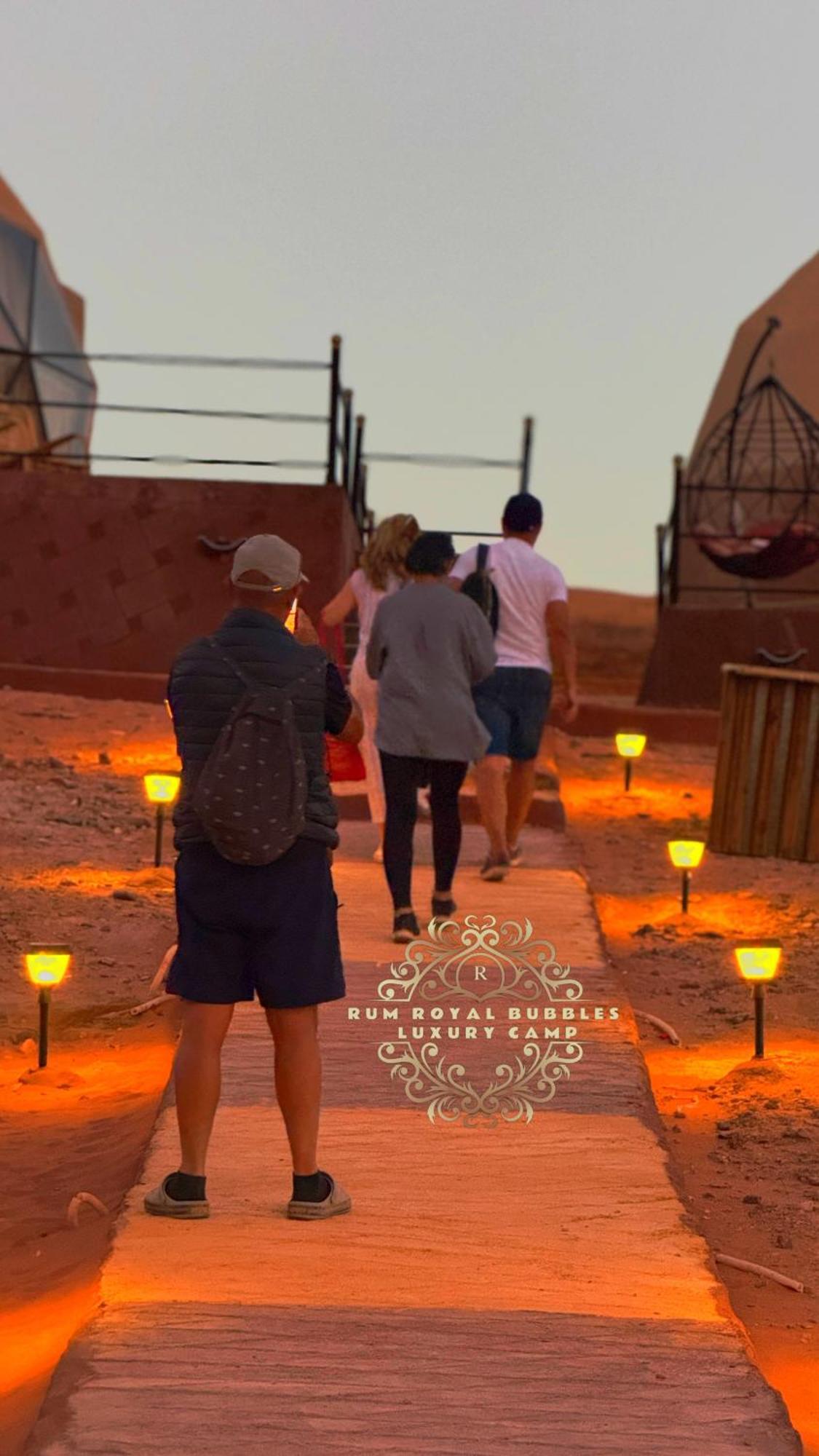 Rum Royal Bubbles Luxury Camp Apartment Вади Рум Екстериор снимка